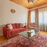 Nostalgic & Comfortable Historical Home! Βίλα Κωνσταντινούπολη