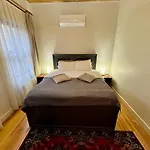 Nostalgic & Comfortable Historical Home! *