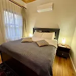 Βίλα Nostalgic & Comfortable Historical Home! Κωνσταντινούπολη