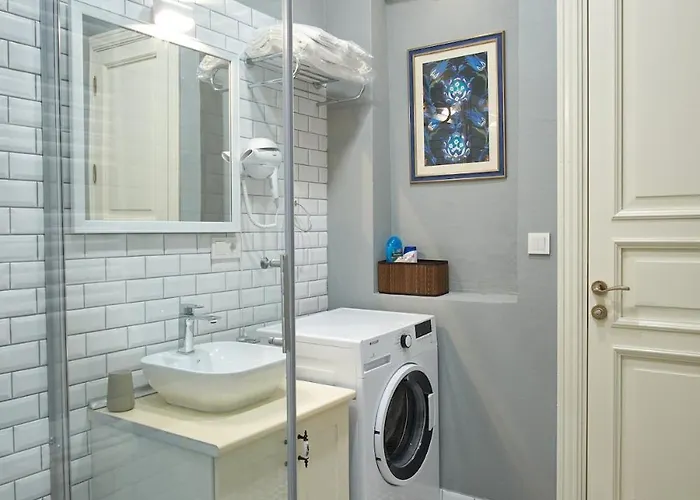 Nostalgic & Comfortable Historical Home! Istanbul