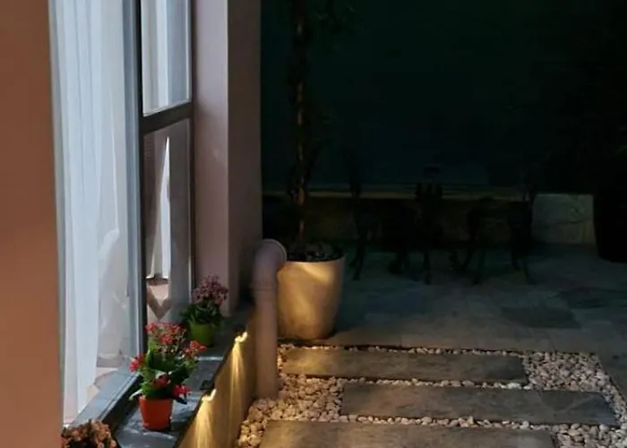 Nostalgic & Comfortable Historical Home! איסטמבול