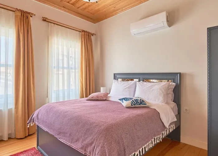 Nostalgic & Comfortable Historical Home! איסטמבול