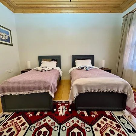 Nostalgic & Comfortable Historical Home!