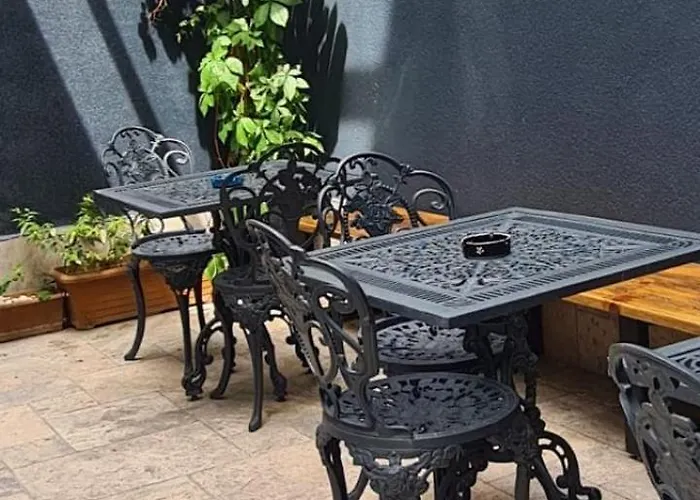 Nostalgic & Comfortable Historical Home! Вилла