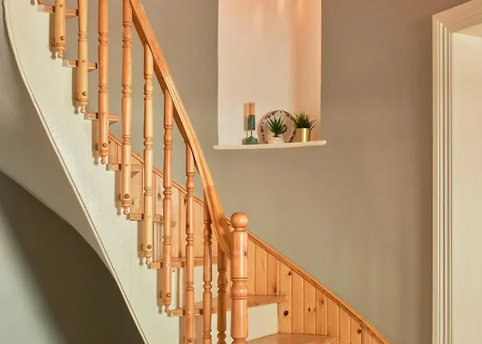 Nostalgic & Comfortable Historical Home! Вилла Стамбул