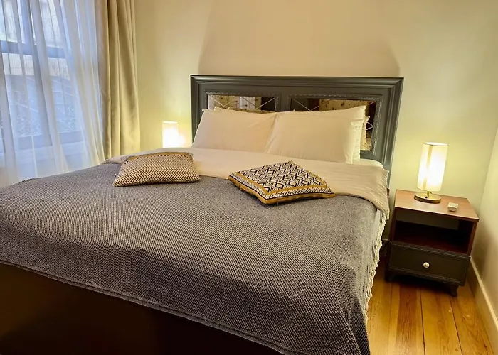 Villa Nostalgic & Comfortable Historical Home!