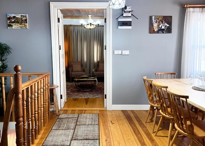 Nostalgic & Comfortable Historical Home! Villa *