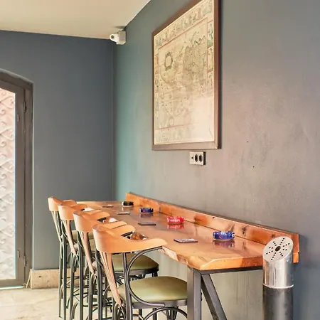 Nostalgic & Comfortable Historical Home! Villa