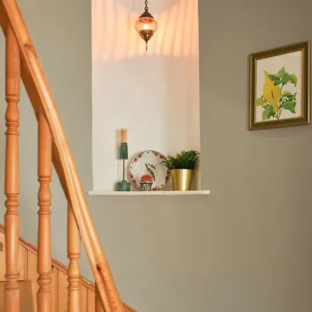 Nostalgic & Comfortable Historical Home! * Istanbul