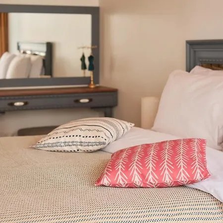 Nostalgic & Comfortable Historical Home! * Istanbul