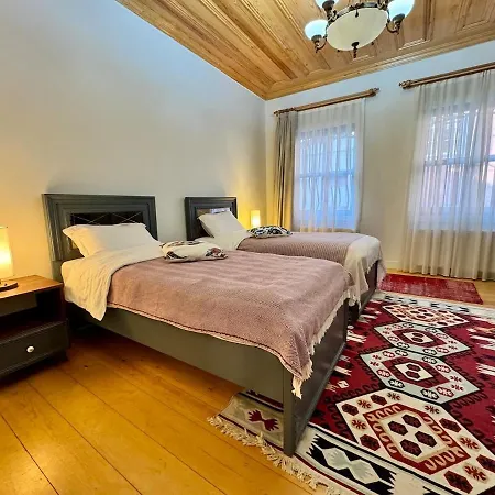 Villa Nostalgic & Comfortable Historical Home! *